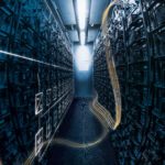 Interiér bateriového kontejneru v teplárně Planá nad Lužnicí