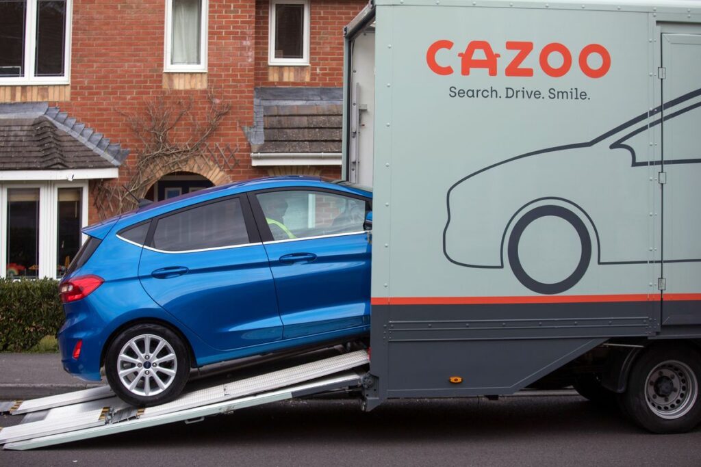 Britský start-up Cazoo, který je často označován za „Amazon na trhu s ojetými auty“ (foto Cazoo)