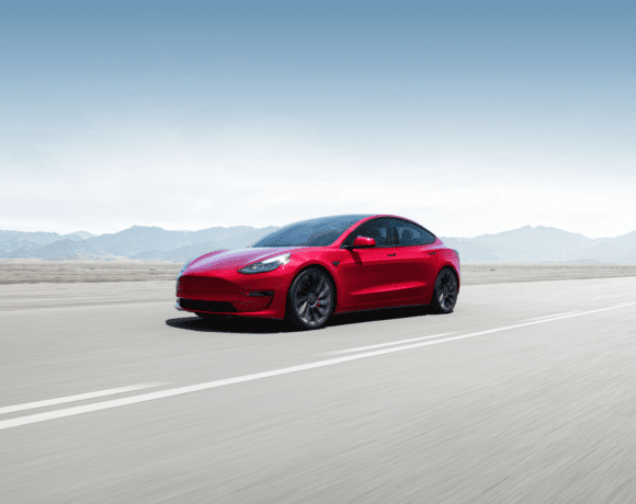 Tesla Model 3 (foto Tesla)